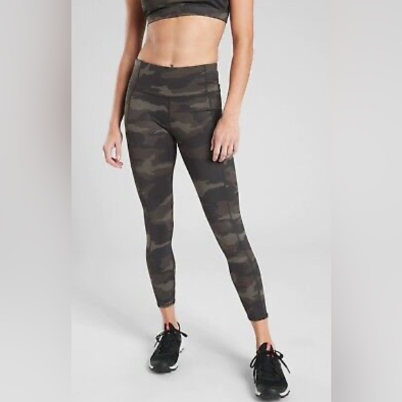 Athleta camo leggings - Picture 1 of 4